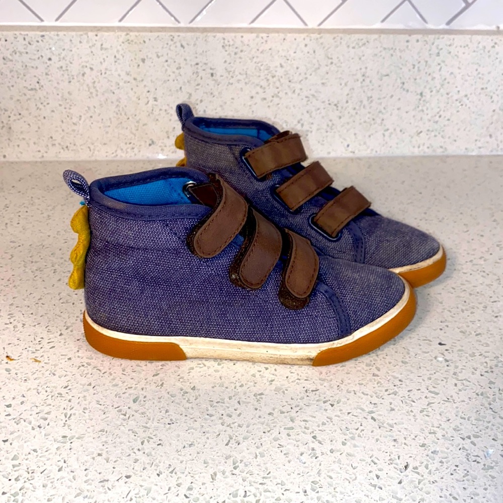 Little boy’s shoes